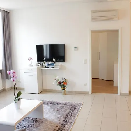 Isar Boardinghouse