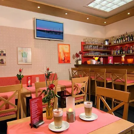 Np Wallis Hotel Mnichov