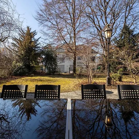 Serviced Messe Guest house