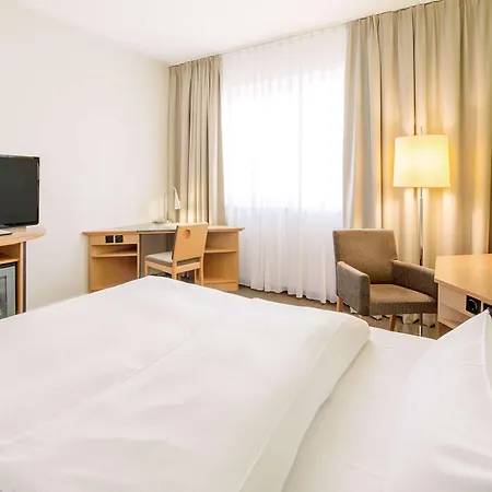 Nh 메세 호텔 4*