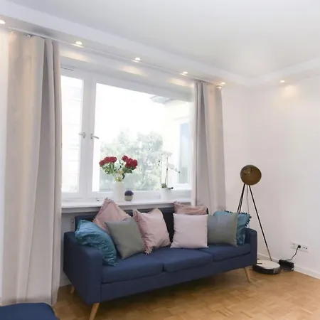 Διαμέρισμα 70m² Frisch Kernsanierte In Lage