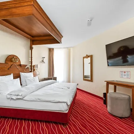 Hotel King's First München