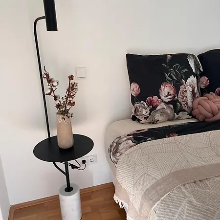 Apartment Modern 2-room In The Heart Of