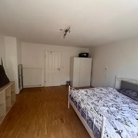 Homestay Theresienstrasse 83 Munich