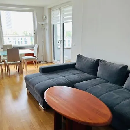 Apartment Gemutliche 3-zimmer *