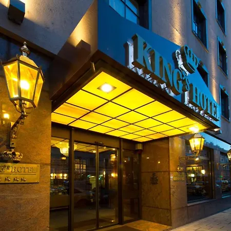Hotel King's First München