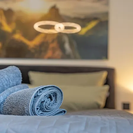 Sweethome - Super Zentral Und Modern, Kueche, Wifi Appartement *