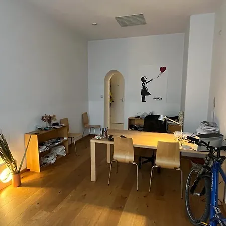 Grosse In Der Isarvorstadt Apartment *