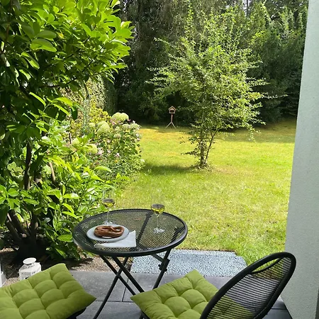Modern Studio With Garden Near Isar River, Múnich