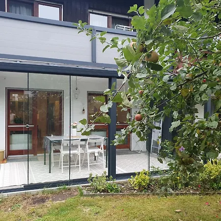 80m2 Garten-duplexwohnung In Altperlach 뮌헨