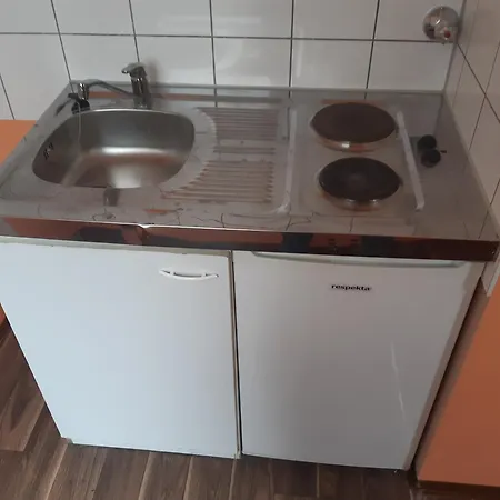 Budget Station Apartmenthostel Sen 14 아파트 *