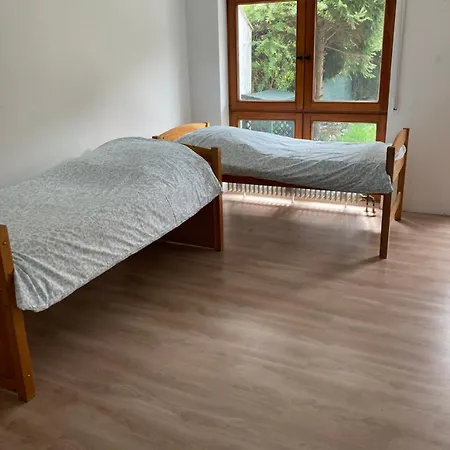 Δωμάτια σε οικογενειακή κατοικία Homestay Accommodation Munich *