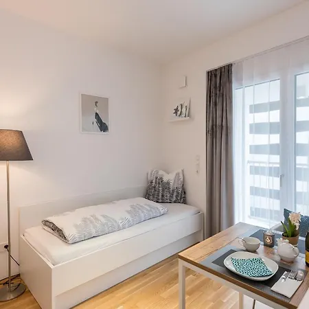 Serviced Muenchen-messe/g *