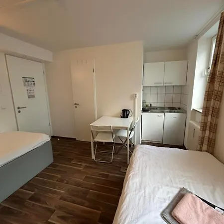 아파트 Budget Station Apartmenthostel Sen 14 뮌헨