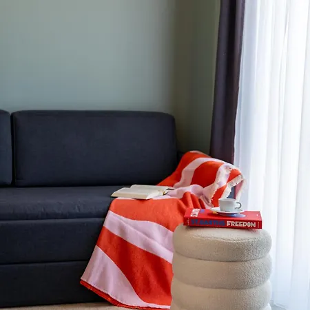 Smartliving Apartahotel 4*
