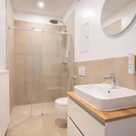 Homaris Isartor Aparthotel *