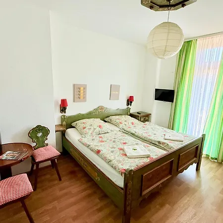 Casa Tempora Guest house