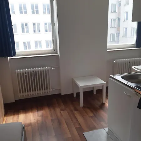 Budget Station Apartmenthostel Sen 14 아파트