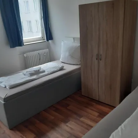 Budget Station Apartmenthostel Sen 14 아파트