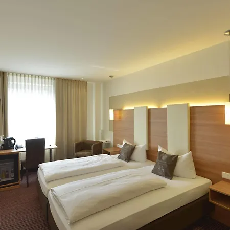 Cristal Hotel München
