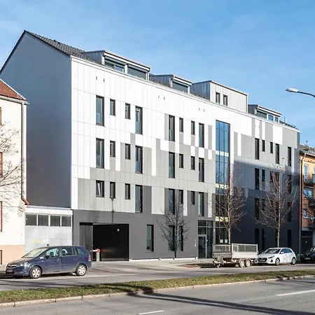 Numa Munico Aparthotel 4*