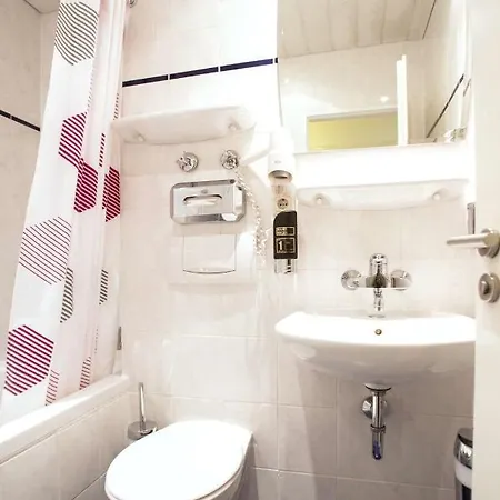 Hotel Np Wallis 3*