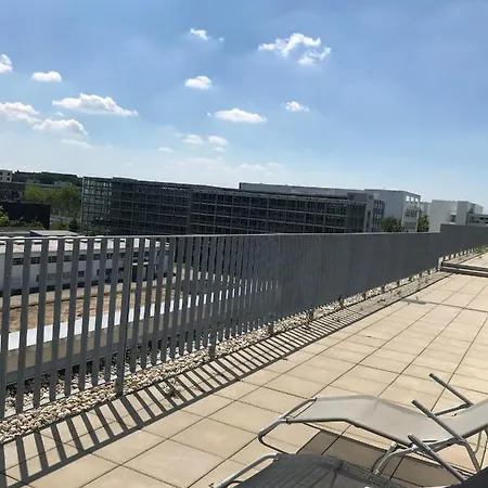 Aparthotel Ferienwohnung Am Campus Sdi *