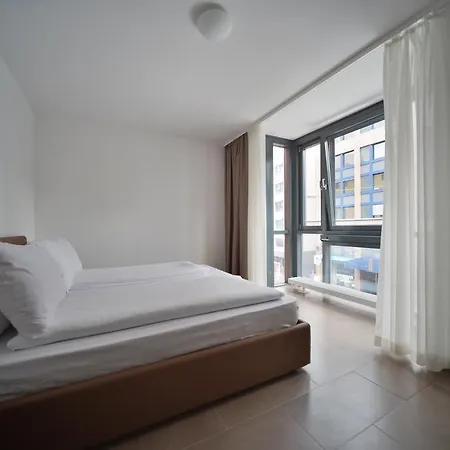 Bayer's Boardinghouse Und Aparthotel 3*