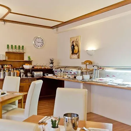 Astor München