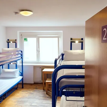 Hostel The 4you & *