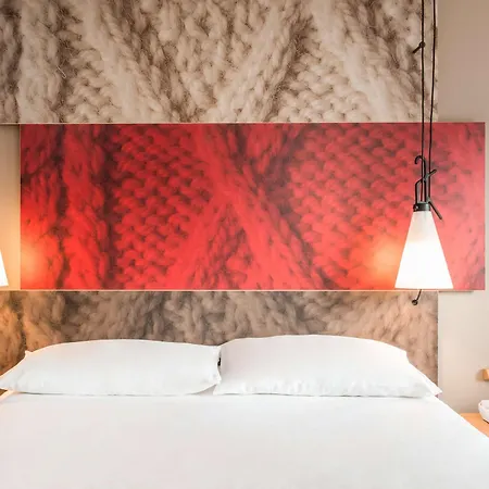 Hotell Ibis Ost 2*