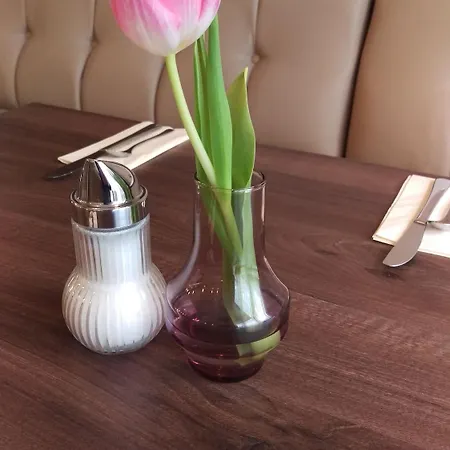 Empress Boutique Hotel Munich