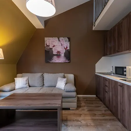 Hotel Empress Boutique Hotel