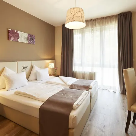 Empress Boutique Hotel Munich