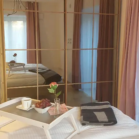 Paleo Finest Serviced Apartahotel