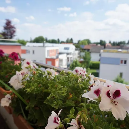 Homestay Doppelzimmer Mit Ensuite Bathroom Zur Wiesn