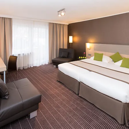 Hotel New Orly 4*