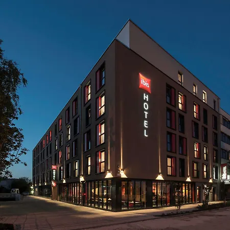 Ibis Ost Hotell
