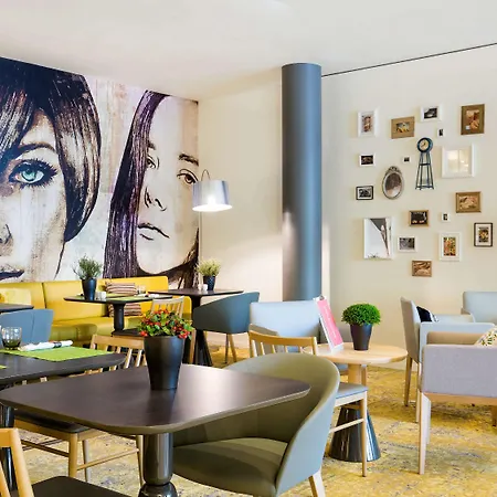 Novotel Hotell 4*