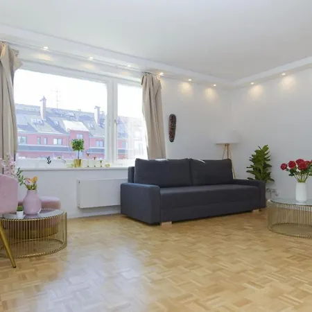 아파트 70m² Frisch Kernsanierte In Lage 뮌헨