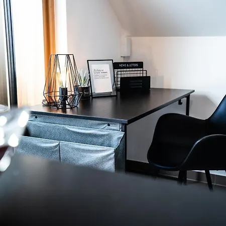 Max Serviced Apartment
