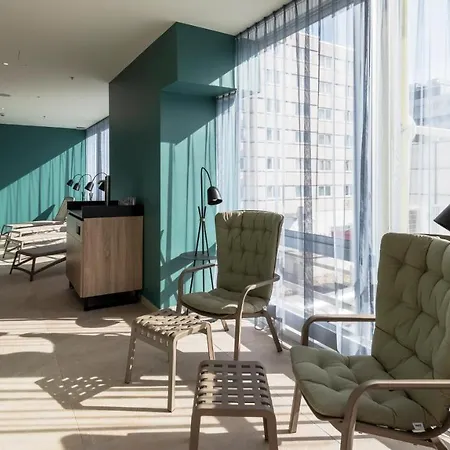 Hotel Centre By Ihg 4*
