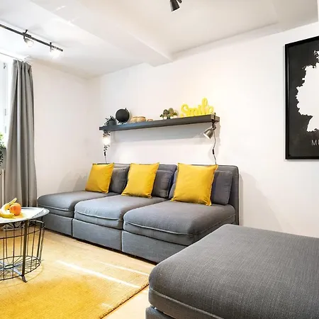 Marienplatz 2 Bedrooms Living Kitchen 아파트 *