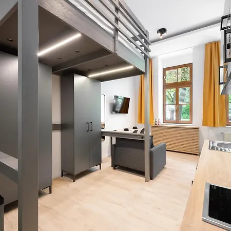 Servus By Homaris *