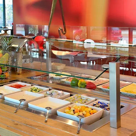 Ibis Ost Hotell