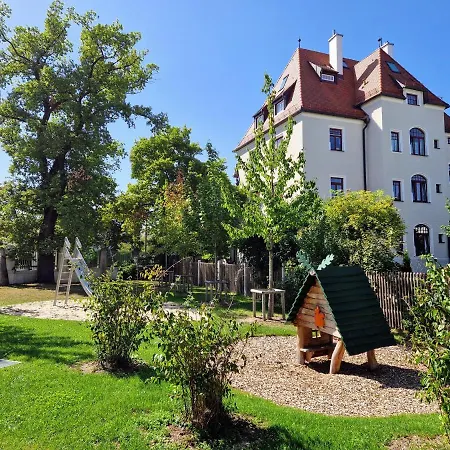 Apartment Traumhaftes Mit Balkon *