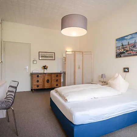 Hotel-pension Am Siegestor 3* 뮌헨