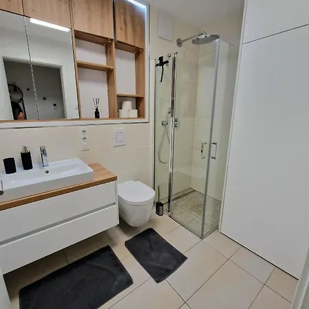 Traumhaftes Mit Balkon Apartment