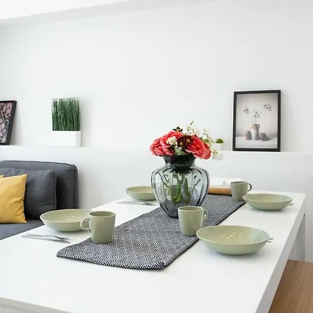 Apartment Oktoberfest Oasis For Up To 12 Munich