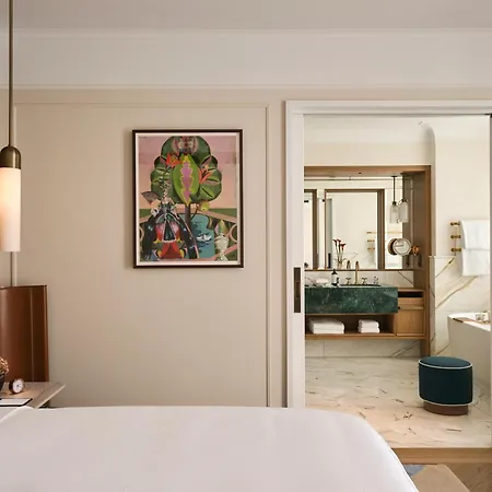 Rosewood Отель 5*